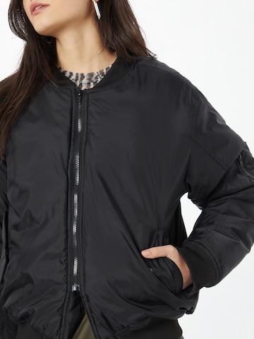 Denim Project Between-season jacket 'LISE' in Black