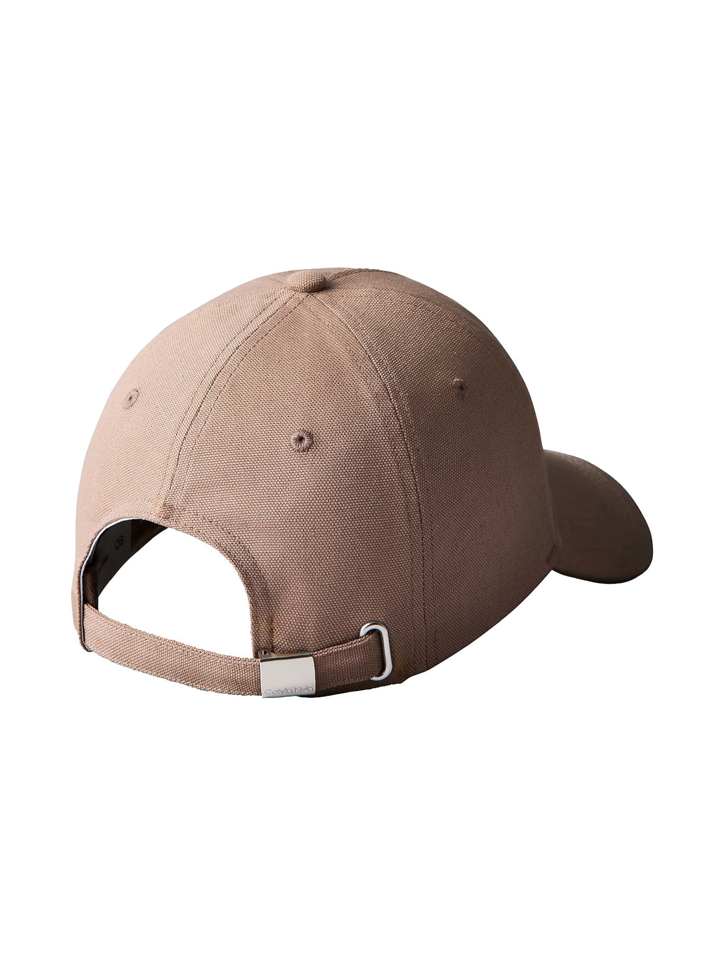 Calvin Klein Cap in Brown