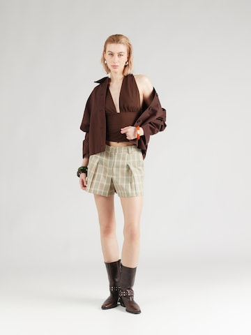 Harper & Yve Top 'MORRIS' in Bruin