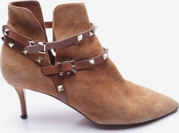 VALENTINO Dress Boots in 41 in Brown: front