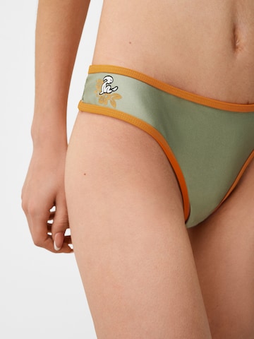 Bershka Dół bikini w kolorze zielony