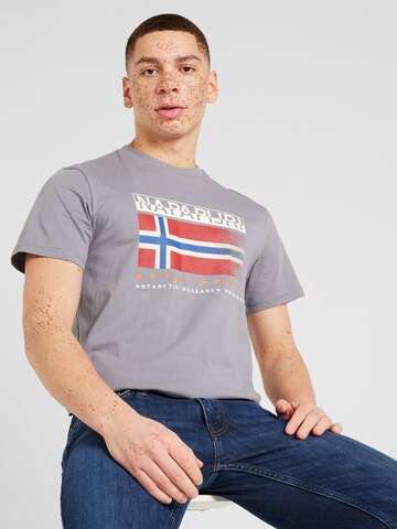 NAPAPIJRI T-Shirt 'S-KREIS' in Grau: predná strana