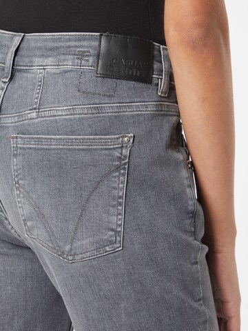 Regular Jeans de la comma casual identity pe gri