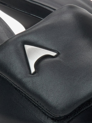 Estro Sandaler '681005' i sort