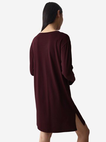 Chemise de nuit ' Red Label Nightdresses Good ' TRIUMPH en rouge