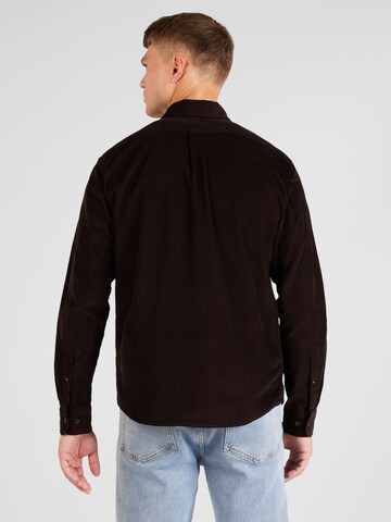 Banana Republic - Ajuste regular Camisa 'PINWALE' en marrón