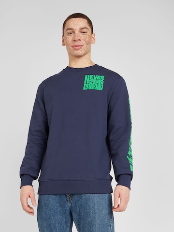 THE NORTH FACE - Sweatshirt 'MOUNTAIN PLAY' em azul: frente