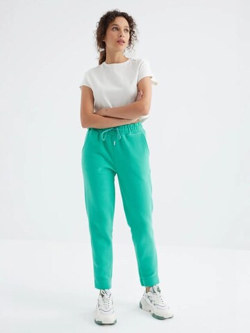 Effilé Pantalon Tommy Life en vert