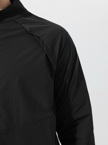 YOUTHUP Athletic Jacket 'Komfort' in Black