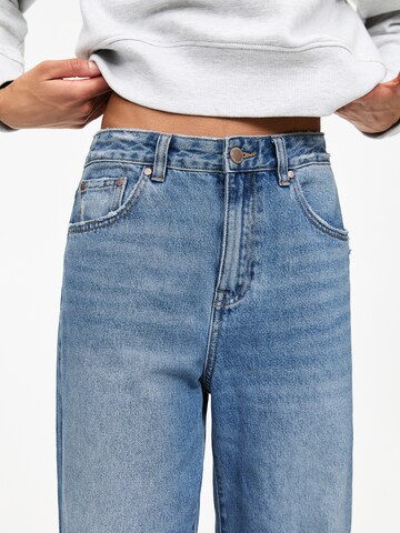 Pull&Bear Wide Leg Farkut värissä sininen
