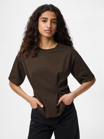 T-shirt 'PCSKYLAR' PIECES en gris : devant