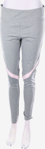 UNBEKANNT Pants in L in Grey: front