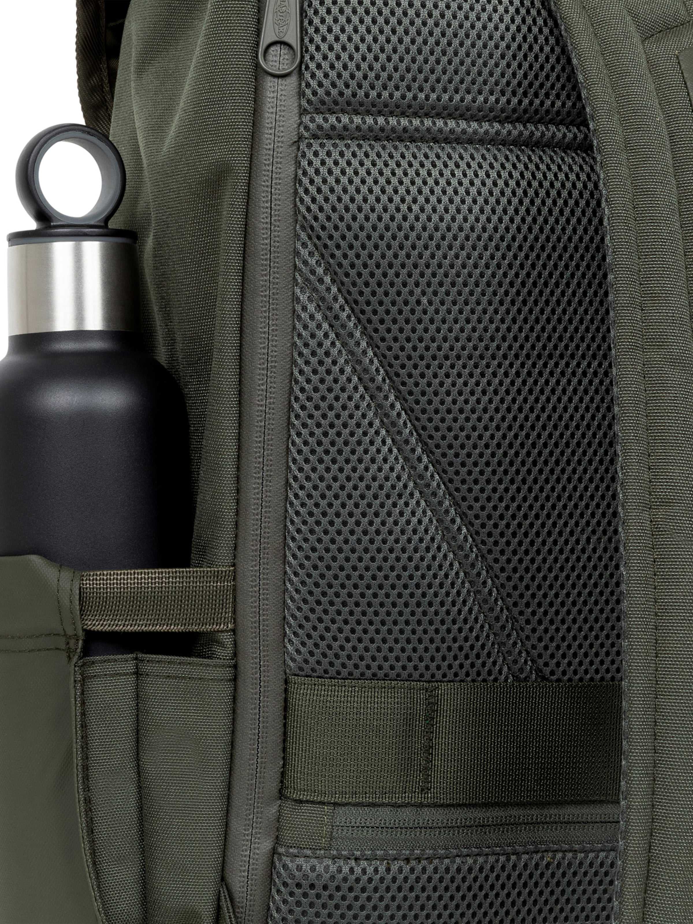 EASTPAK Backpack in Green