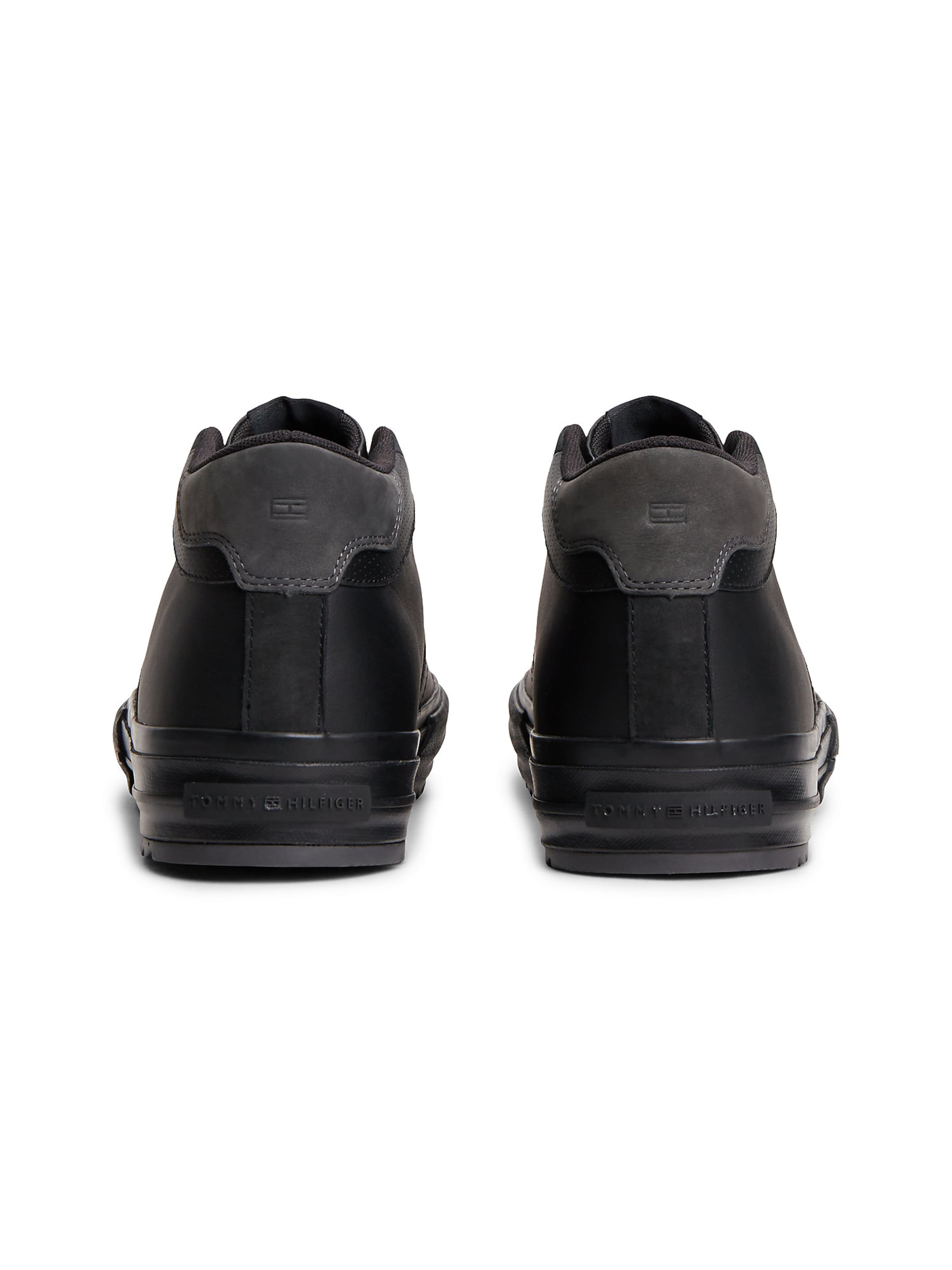 TOMMY HILFIGER Sneakers hoog in Zwart