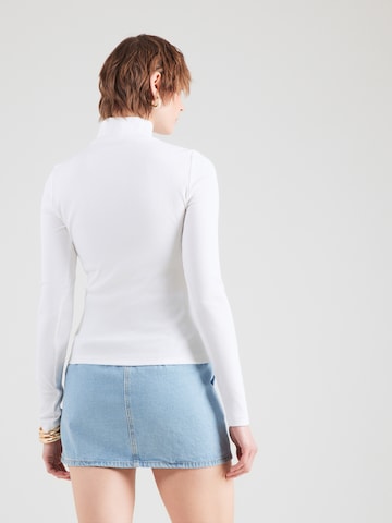 T-shirt Calvin Klein Jeans en blanc