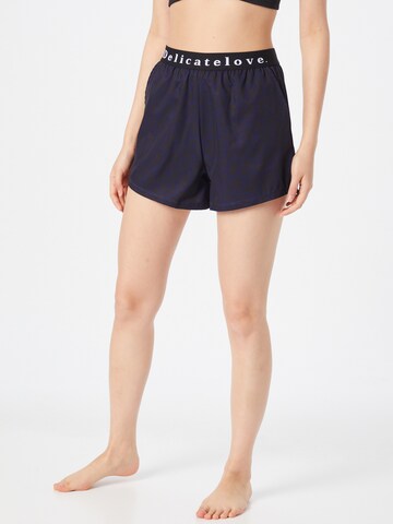 DELICATELOVE Regular Sportshorts 'MASHA' in Blau: predná strana