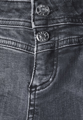 STREET ONE Slimfit Jeans in Grau