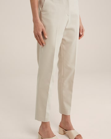 Regular Pantalon à plis WE Fashion en beige