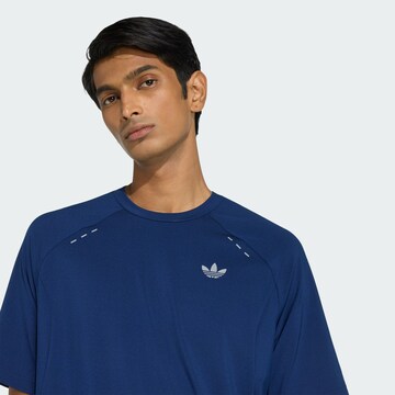 ADIDAS ORIGINALS - Camisa 'Essentials' em azul