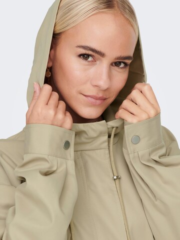 Veste mi-saison 'Chloe' ONLY en beige