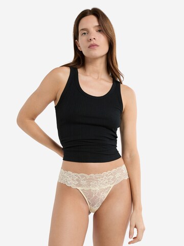 ETAM Thong 'Sweet' in Beige