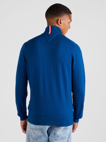 TOMMY HILFIGER Sweater in Blue