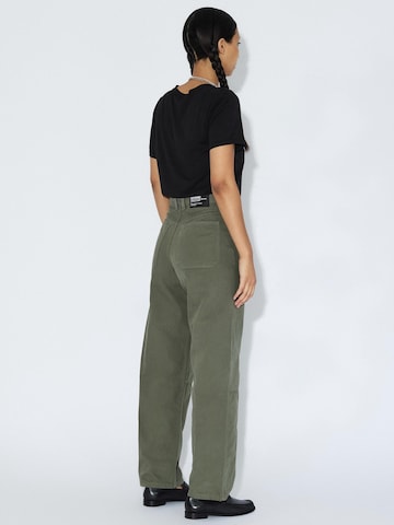 Dr. Denim Loose fit Trousers 'Roh Pants' in Green