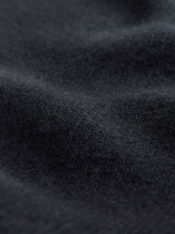 Next Sweater in Black