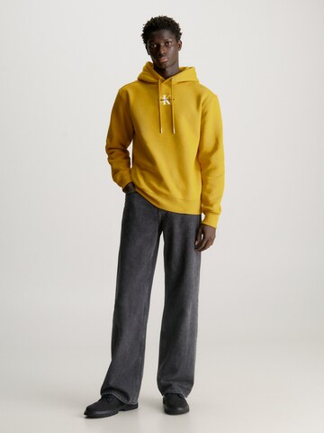 Calvin Klein Jeans Sweatshirt in Yellow