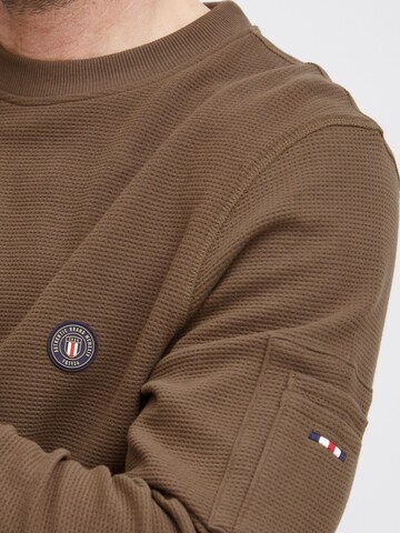 FQ1924 - Sudadera 'WILLIAM' en marrón