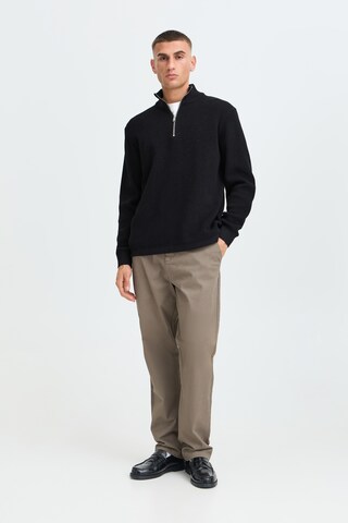!Solid Sweater 'SDVian' in Black