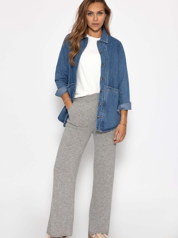 SASSYCLASSY Wide Leg Hose‌‌‌‌‌‌‌‌‌‌ in Grau: Vorderseite
