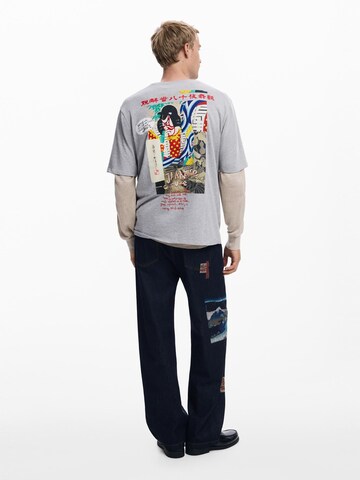 Maglietta di Desigual in grigio