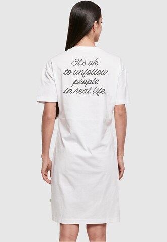 Merchcode Kleid 'Heartbreak' in Weiß
