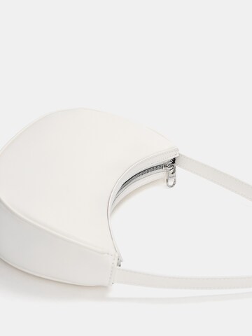 Borsa a spalla di Pull&Bear in bianco