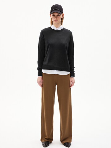 Pullover 'LARUNAA' di ARMEDANGELS in nero