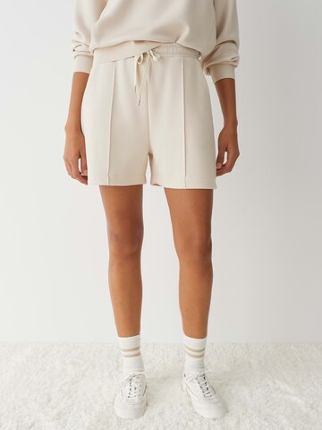 regular Pantaloni 'Melane club' di OPUS in beige: frontale