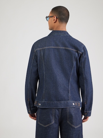 WRANGLER Between-season jacket in Blue: back