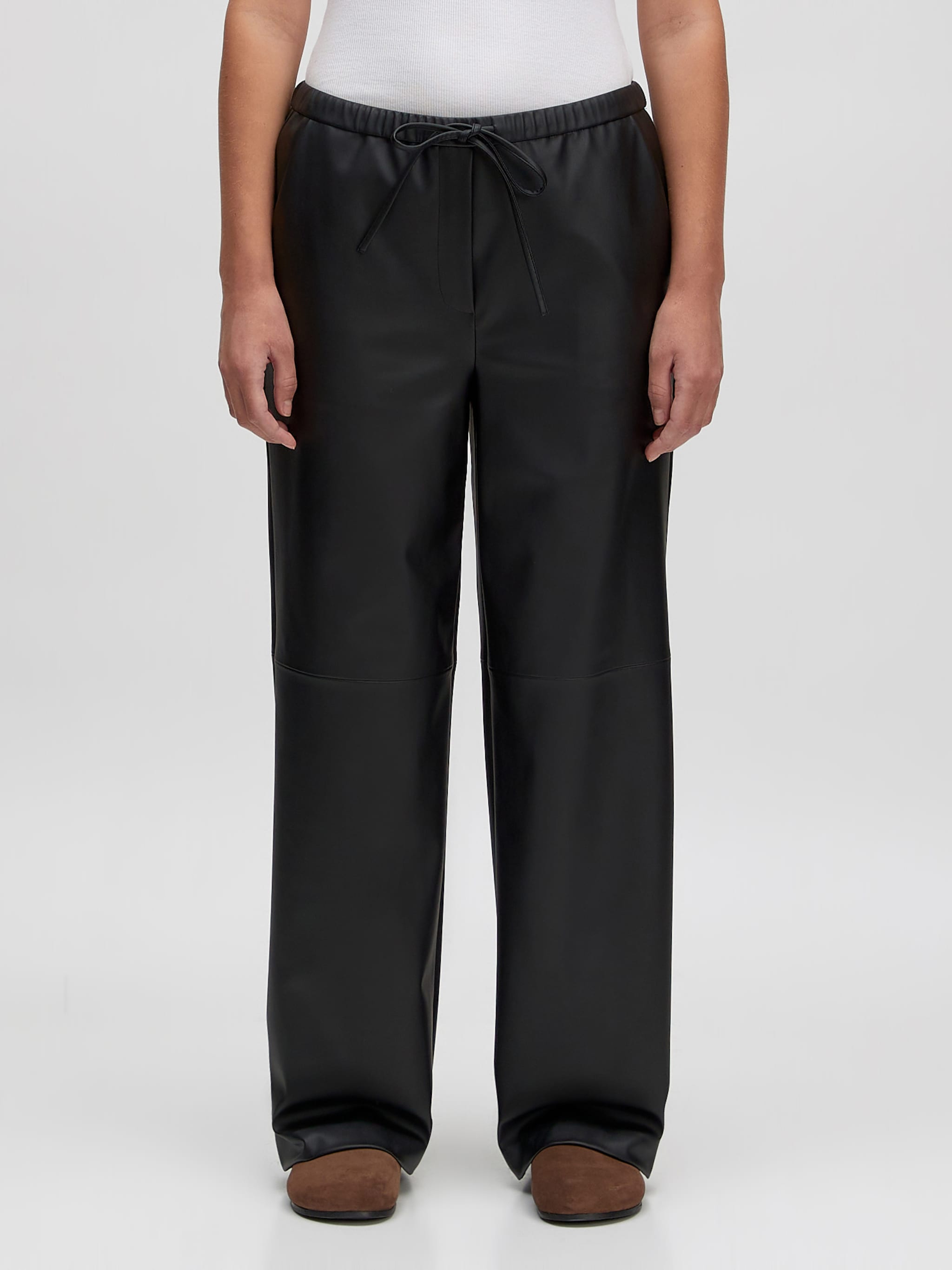 EDITED Producten Broek 'Jannah' Zwart