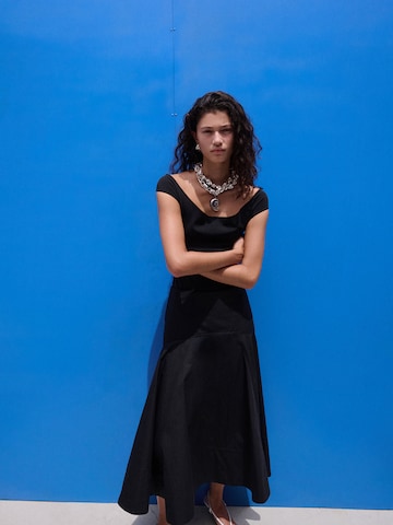 MANGO Rock 'Camila' in Schwarz