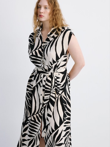 Rochie tip bluză 'Apple' de la MANGO pe negru