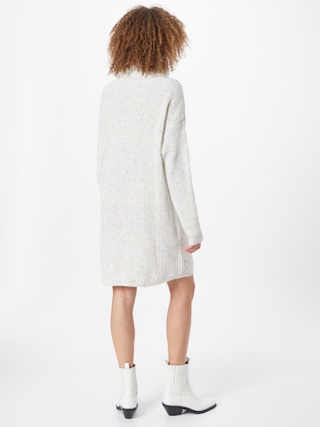 In The Style Knitted dress 'Jossa' in White