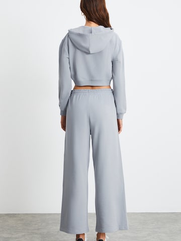 Grimelange - Sudadera con cremallera en gris