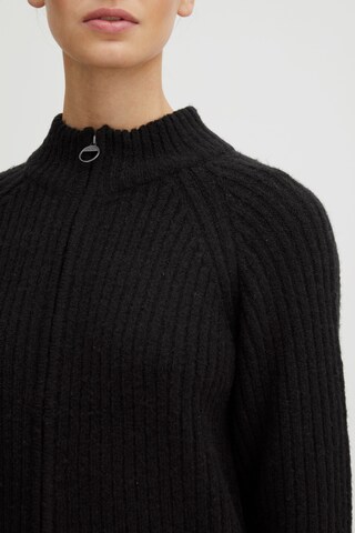 Oxmo Knit Cardigan 'Sal' in Black