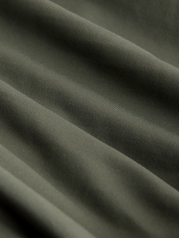 Next Triangel Tankinitop in Grün