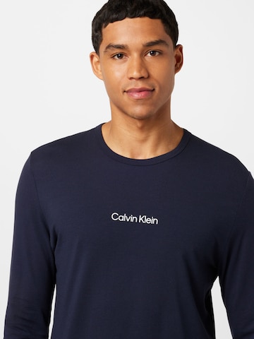 Pijama lungă de la Calvin Klein Underwear pe albastru
