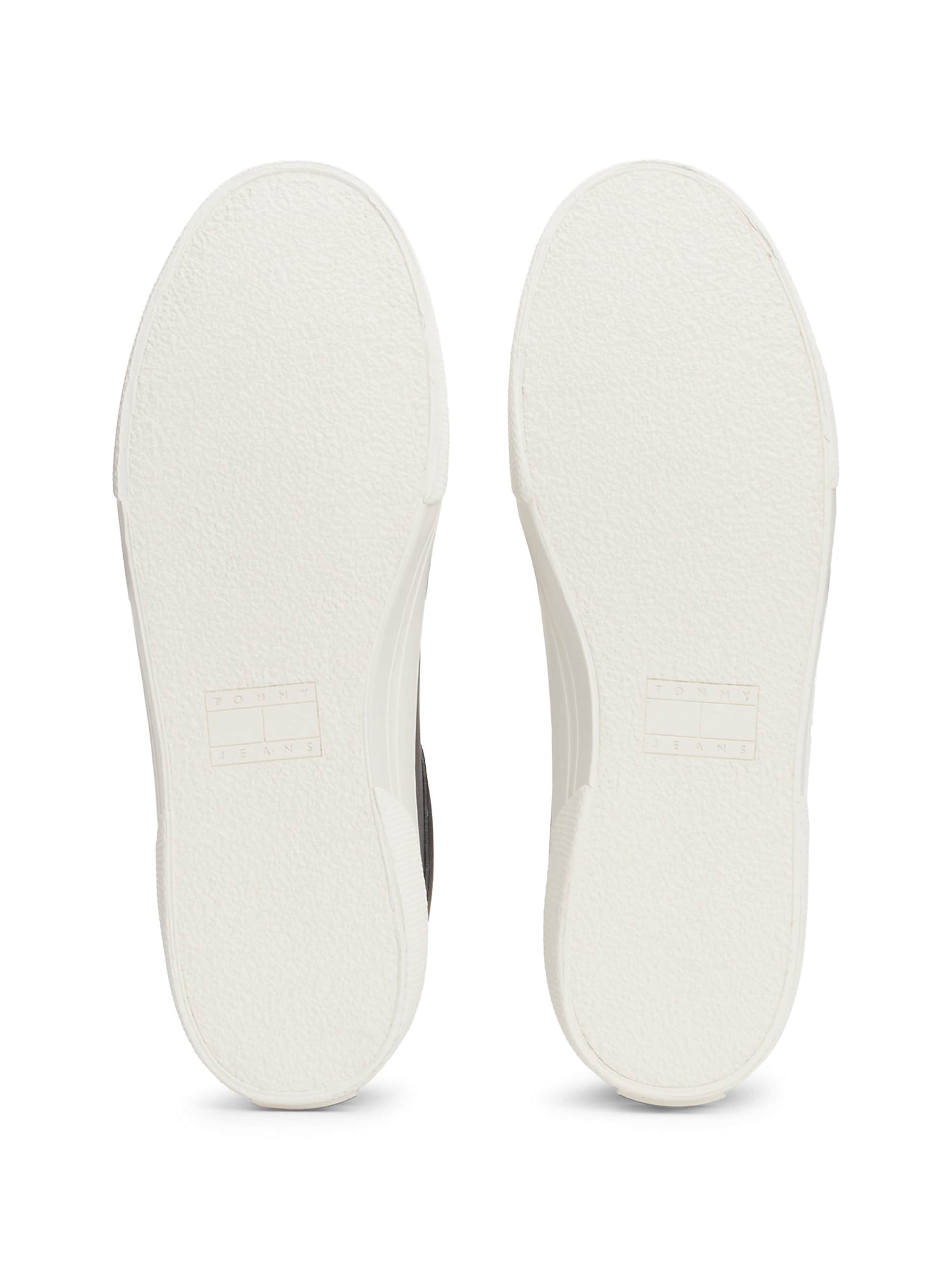 Sneaker bassa 'Essential Derby' di Tommy Jeans in nero