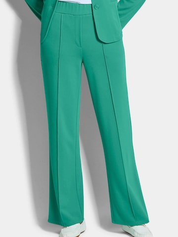 Goldner Loose fit Trousers in Green