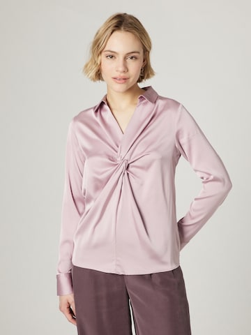 Guido Maria Kretschmer Women Blouse 'Iris' in Pink: front