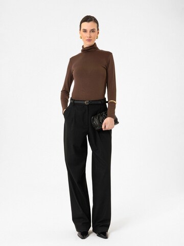 Antioch Loosefit Hose  'Britney' in Schwarz